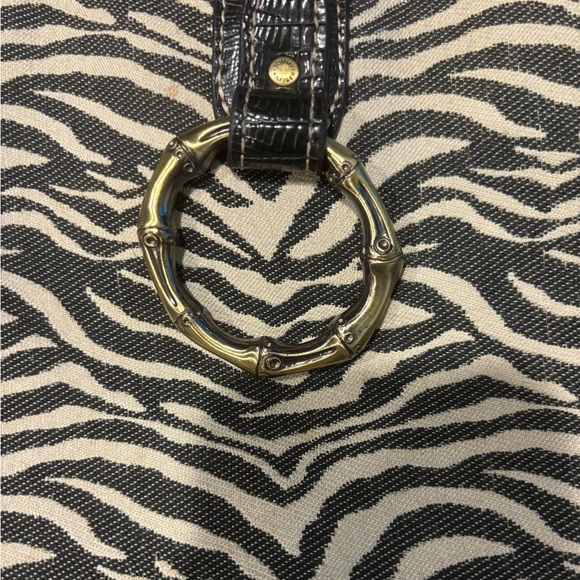 Tommy Hilfiger Black Zebra Stripe Purse - Picture 3 of 7